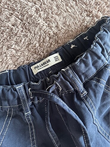 xs Beden Pull and bear paraşüt pantolon