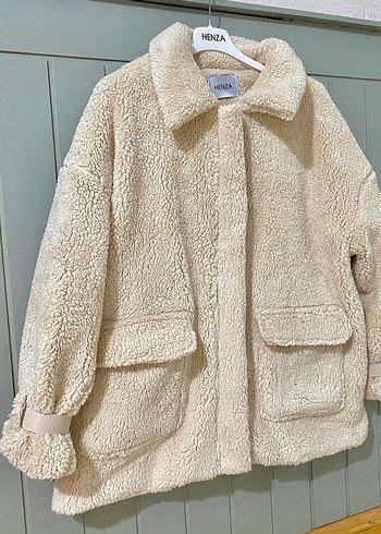 Zara Henza Krem Pelus Mont