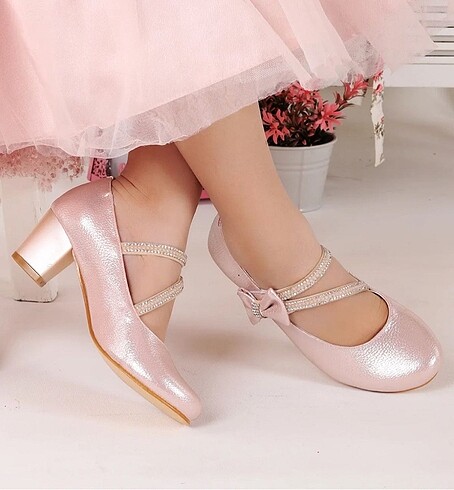 Kiko kids marka kız çocuk ayakkabısı