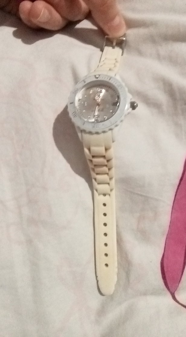 Beyaz Kadın Saat, Tokalı, Minimalist - Görsel 2