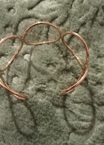 Bej Yılan Desenli Elastik Kadın Bileklik - Görsel 2