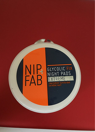 Nip+fab glycolic fix night pads extreme