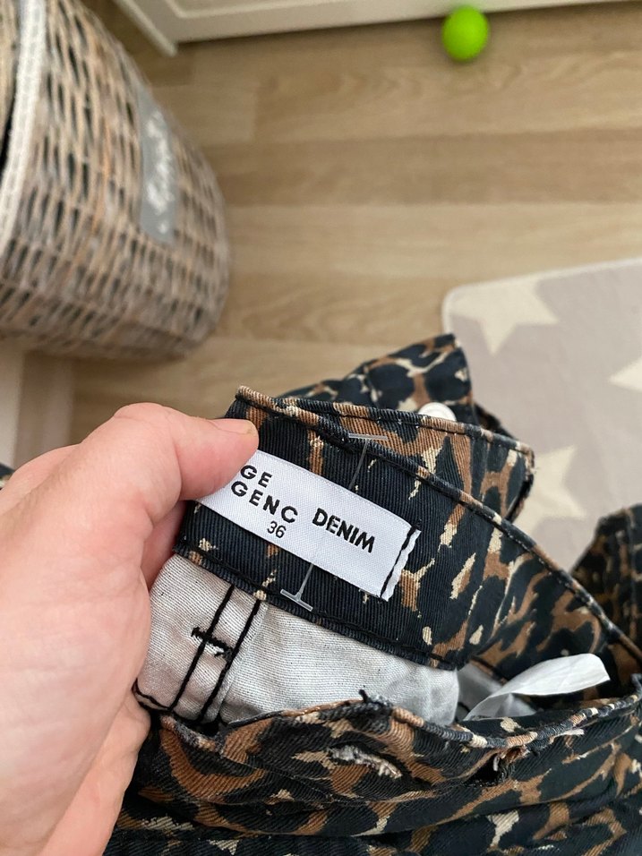 Leopar Desenli Rahat Kadın Kumaş Pantolon - Görsel 2