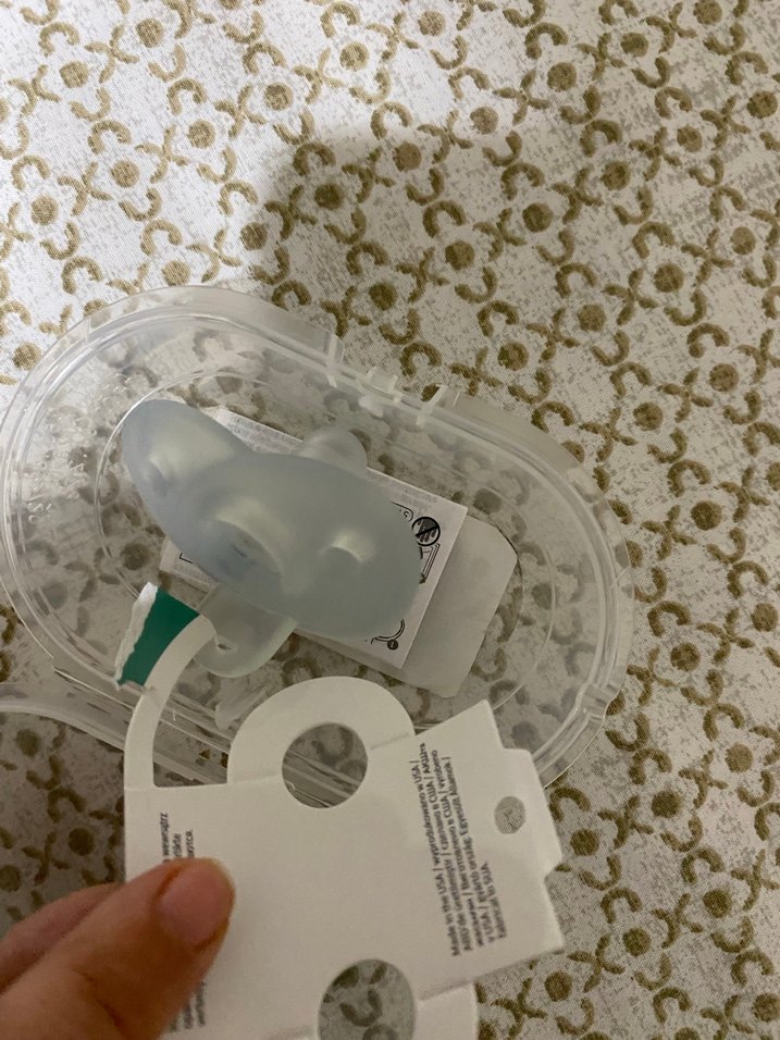 Bebek Emziği Şeffaf  ve Kutuda Beyaz - Görsel 3