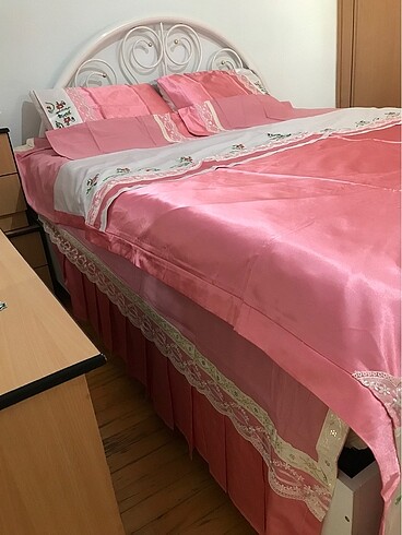 Çift kişilik pike takımı (çeyizlik)