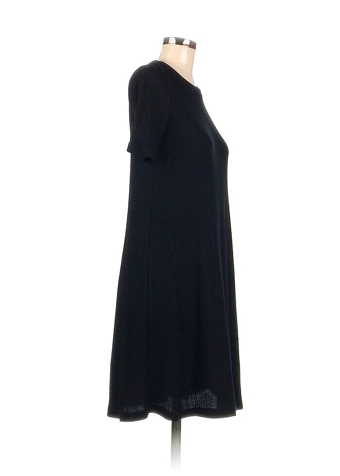 Pull and Bear Kısa Elbise %70 İndirimli. - Görsel 2