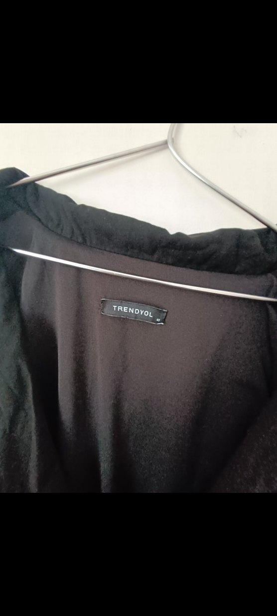 Siyah V Yakalı Midi Kadın Elbise - Görsel 2