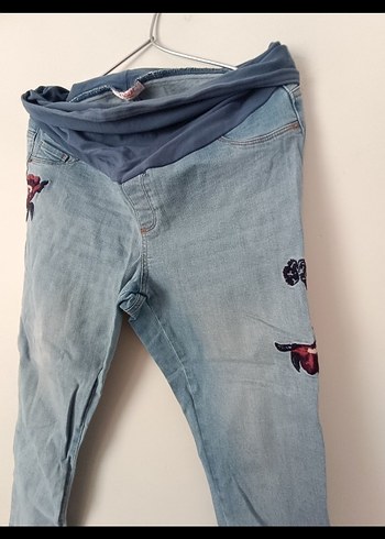 Nakış Detaylı Hamile Kot Pantolon - Görsel 3