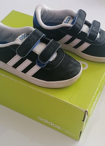 #adidas çocuk ayakkabı 