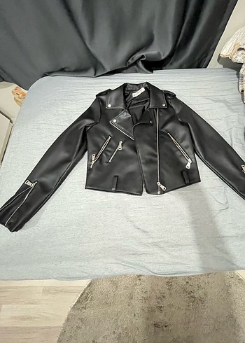Siyah Deri Kadın Biker Ceket