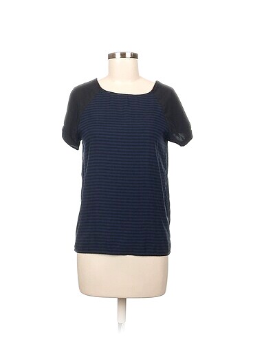 Zara Bluz %70 İndirimli.