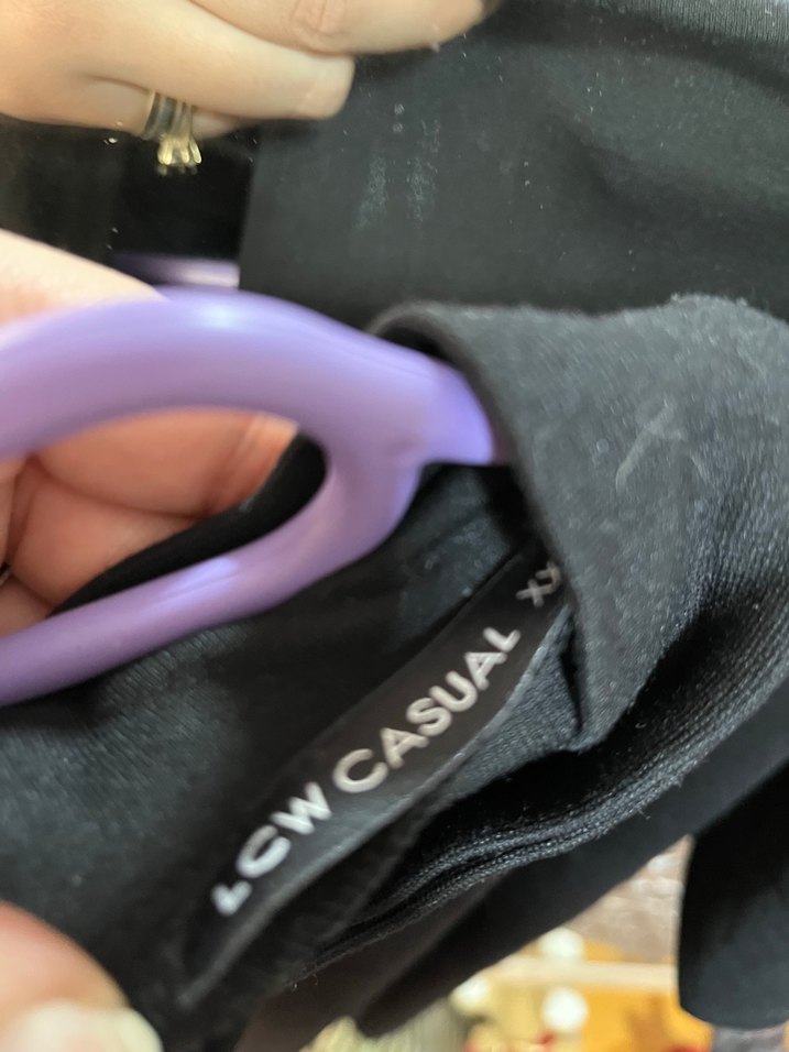 Siyah V Yaka elbise - Görsel 3