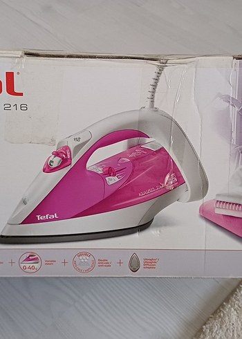  Beden Tefal Pembe Ütü 216 Modeli
