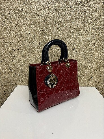 Dior çanta bordo lacivert gold detaili