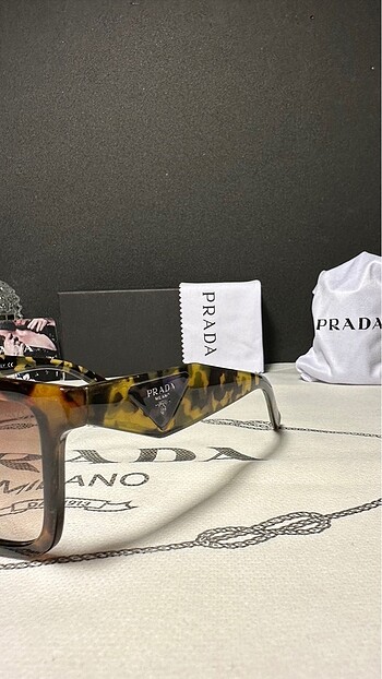Beden çeşitli Renk Prada güneş gözlüğü