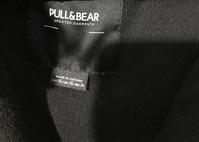 xs Beden Pullbear siyah şişme mont