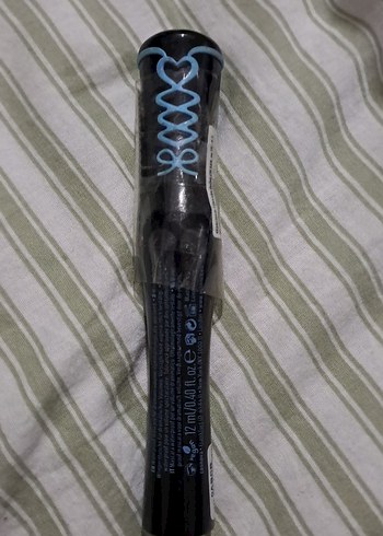 Essence Lash Princess Suya Dayanıklı Maskara - Görsel 2