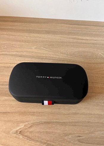 Tommy Hilfiger Kadın Güneş Gözlüğü - Görsel 8