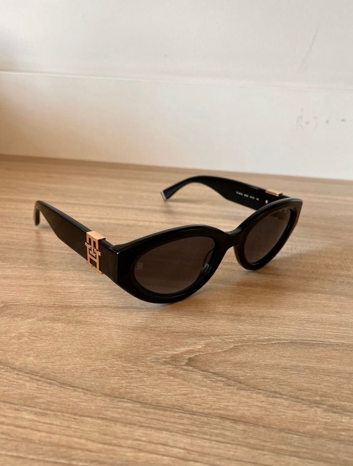 Tommy Hilfiger Kadın Güneş Gözlüğü - Görsel 4
