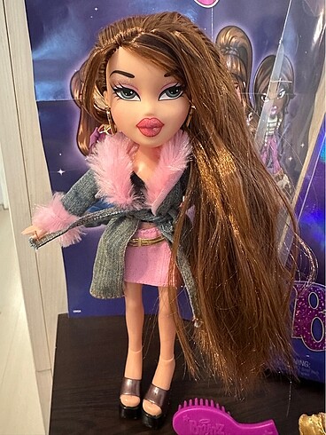 Beden Renk Orjinal aksesuarlı bratz bebekler