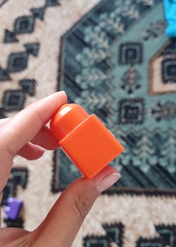 Canlı Turuncu lego