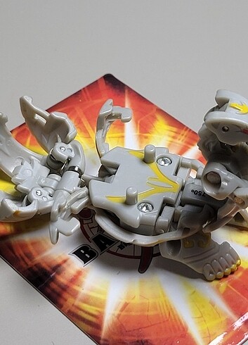  Bakugan Haos Lumagrowll