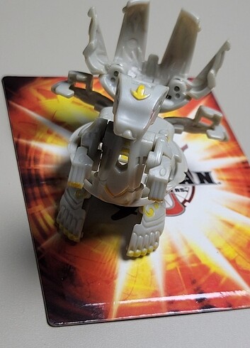  Beden Renk Bakugan Haos Lumagrowll