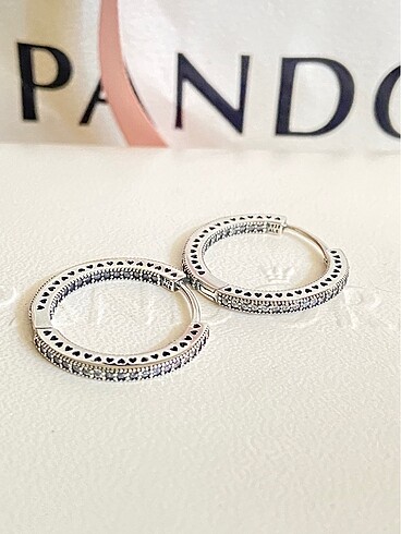 Pandora Kalpleri küpe