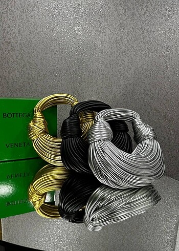  Beden altın Renk Bottega Double Knot Bag