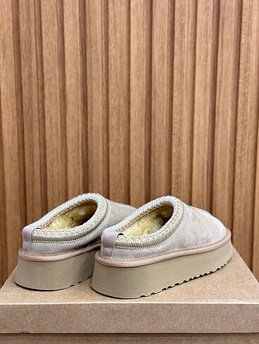 40 Beden beyaz Renk Ugg Tazz