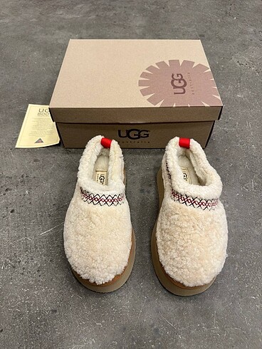 Tazz braid Ugg