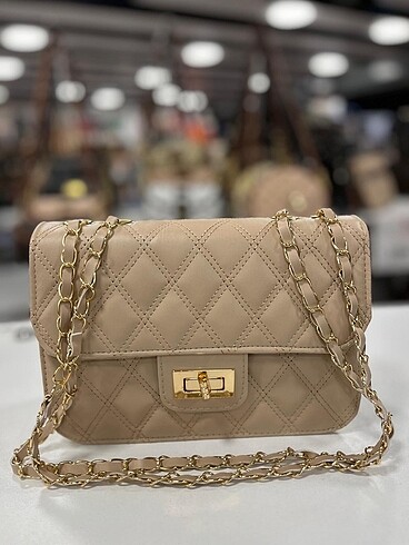 Beden siyah Renk Chanel model çanta
