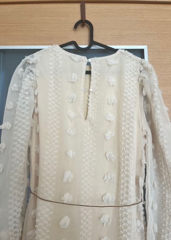 Beyaz Nakışlı Bohem Mini Elbise - Görsel 4