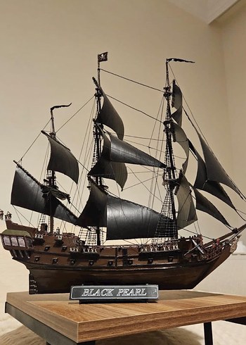 Siyah İnci Siyah Yelkenli Gemisi Figürü - Görsel 2