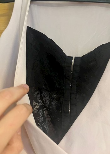 Bershka önğ dantelli büstiyerli V Yaka Tulum - Görsel 3