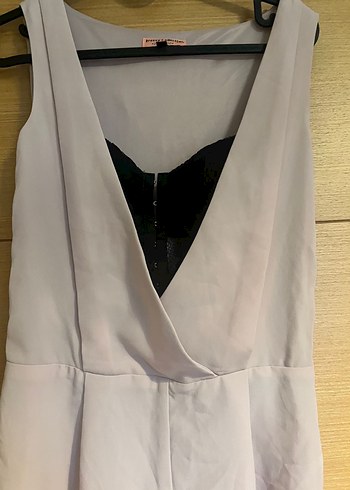 Bershka önğ dantelli büstiyerli V Yaka Tulum - Görsel 2