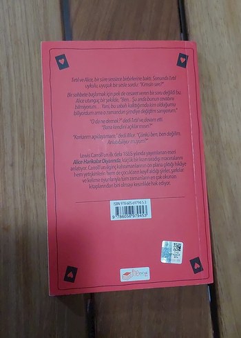  Alice Harikalar Diyarında Çocuk Kitabı