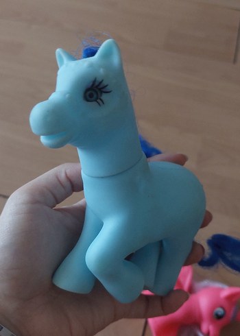  Beden Renk Pembe ve Mavi At Figürleri Pony