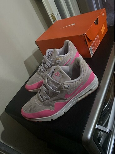 38 Beden pembe Renk Nike spor ayakkabı