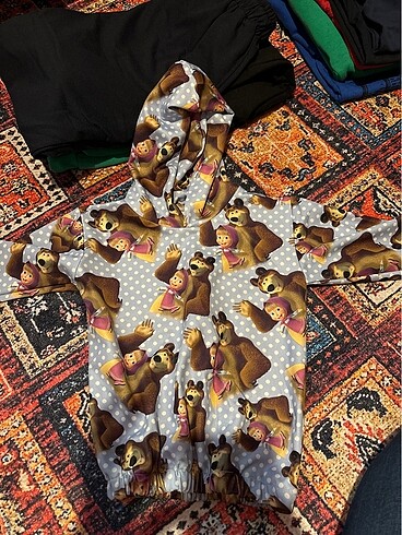 Maşa koca ayı sweat