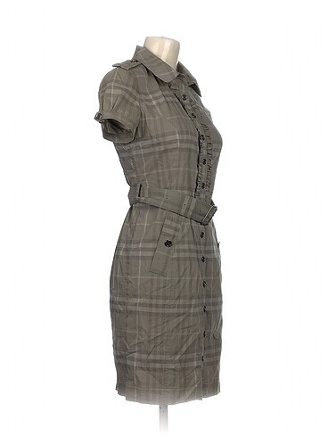 Burberry Burberry Kısa Elbise %70 İndirimli.