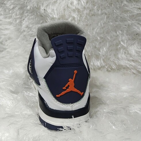 AİR JORDAN RETRO 4