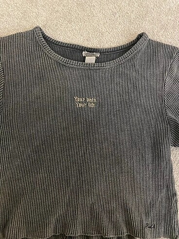 Pull and bear Tshirt