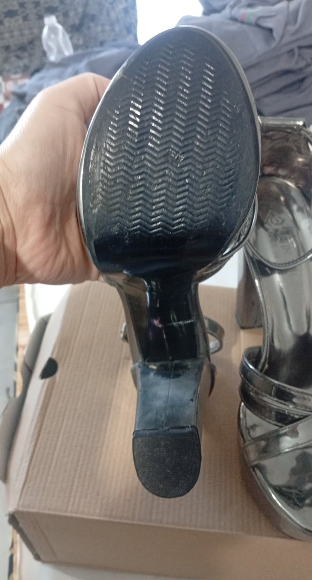 metalik Gri Platform Topuklu Kadın Ayakkabı - Görsel 4