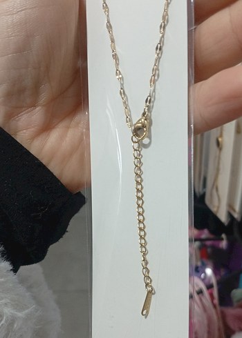 Çelik kolye İşlemeli Altın Renkli Midi Kolye - Görsel 3