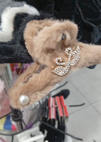 Renkli Kürklü Kadın Saç Tokaları - Görsel 4