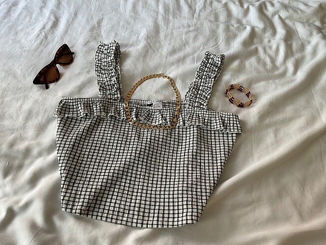 Zara crop