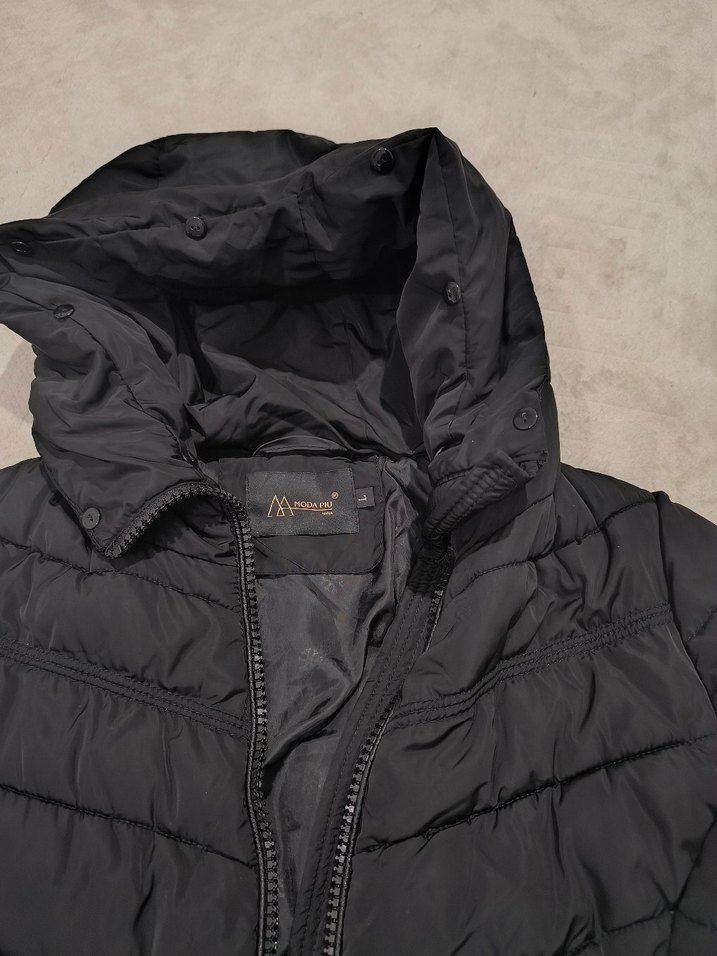 Siyah Kapüşonlu Fermuarlı Kadın Kışlık Mont - Görsel 2