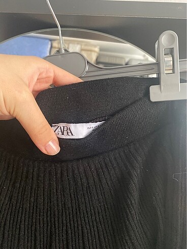 Zara boncuklu etek
