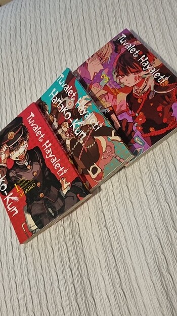 Hanako Kun , Tuvalet Hayaleti cilt 1, 2, 3